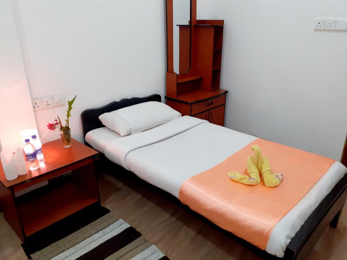 Subash Hotel نالاثانيا المظهر الخارجي الصورة