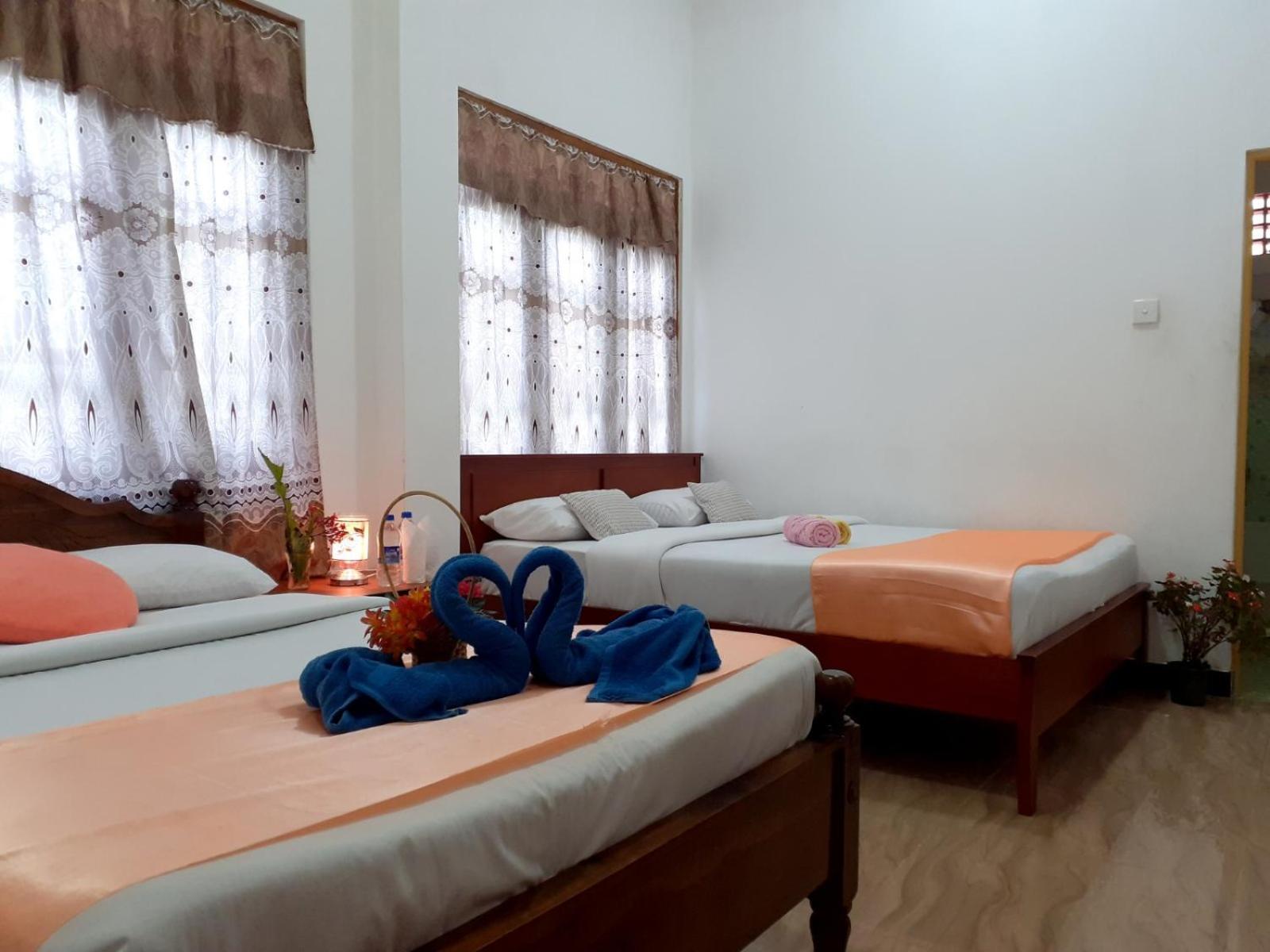 Subash Hotel نالاثانيا المظهر الخارجي الصورة