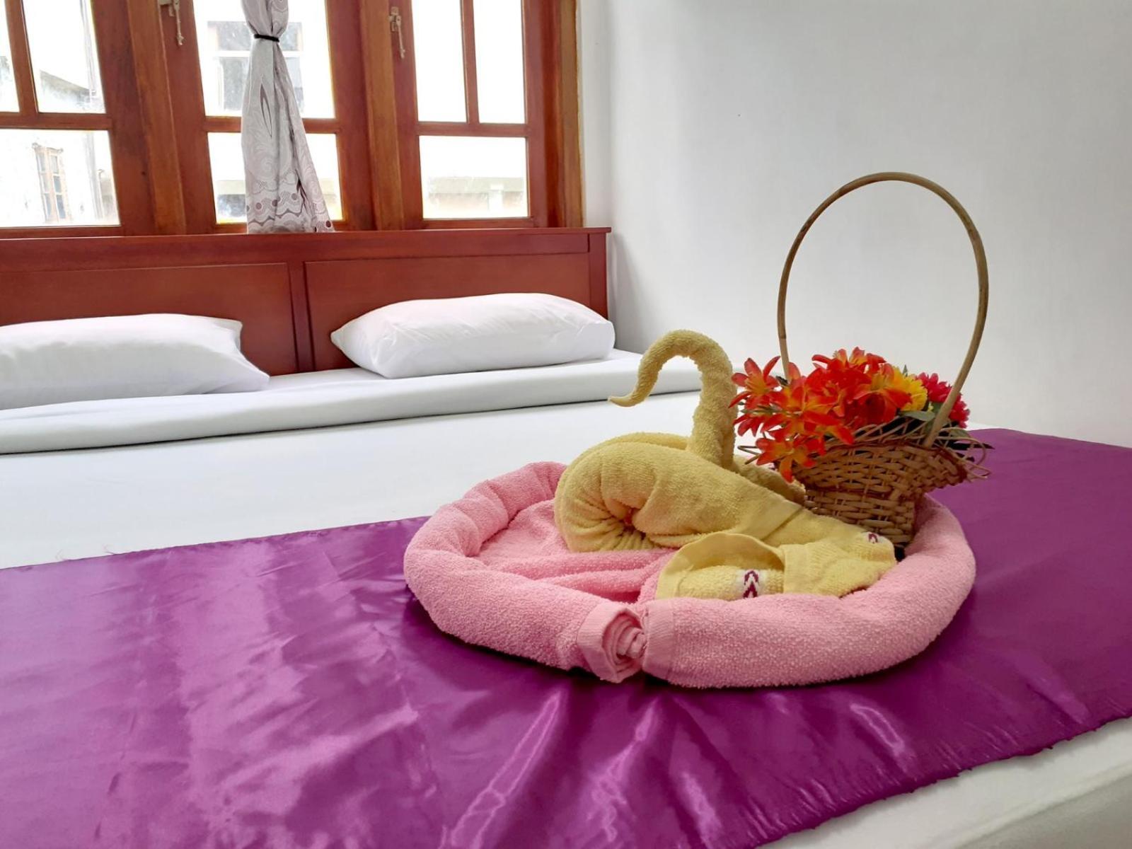 Subash Hotel نالاثانيا الغرفة الصورة